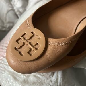 tory burch beige flats!!